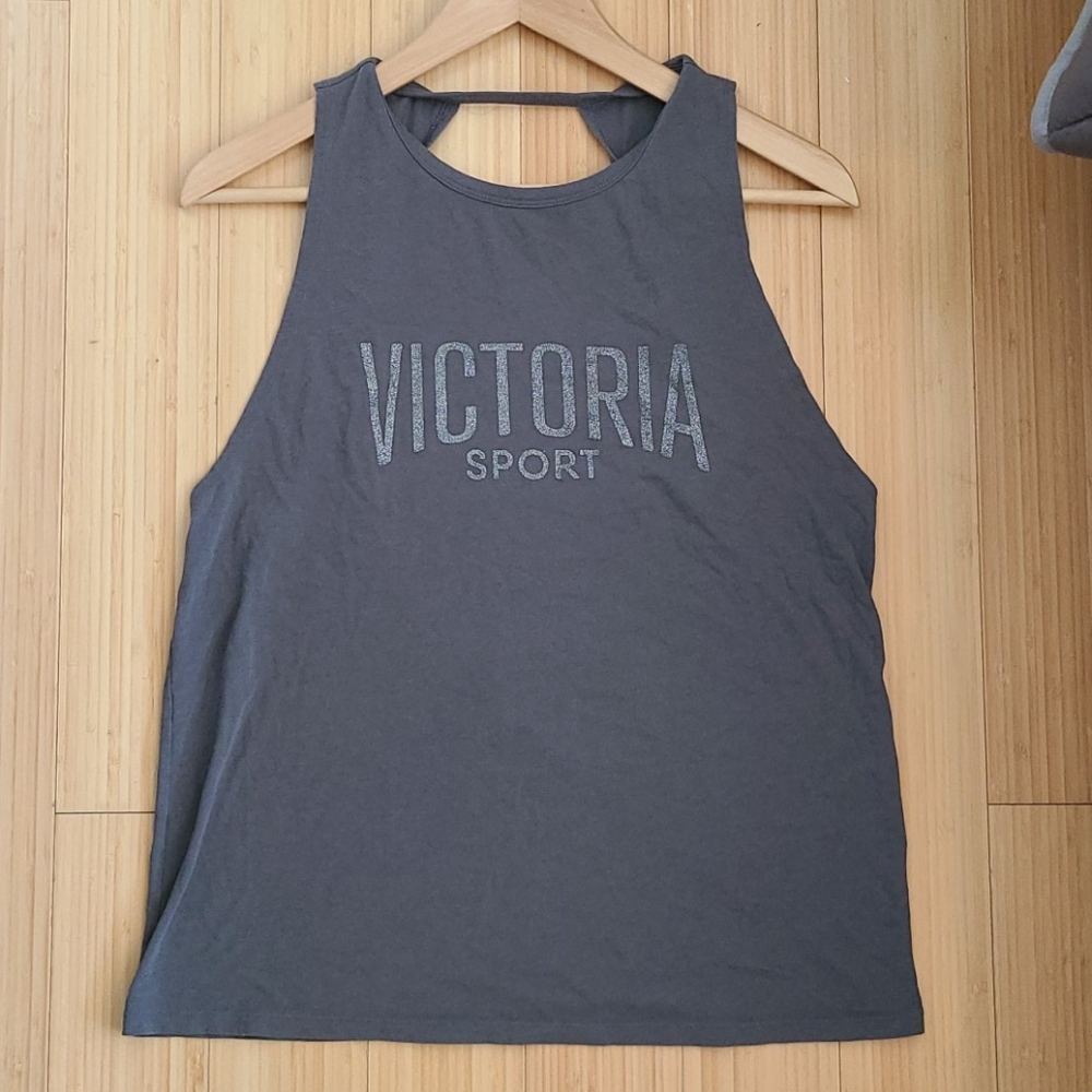 Victoria Sport T-shirt tank